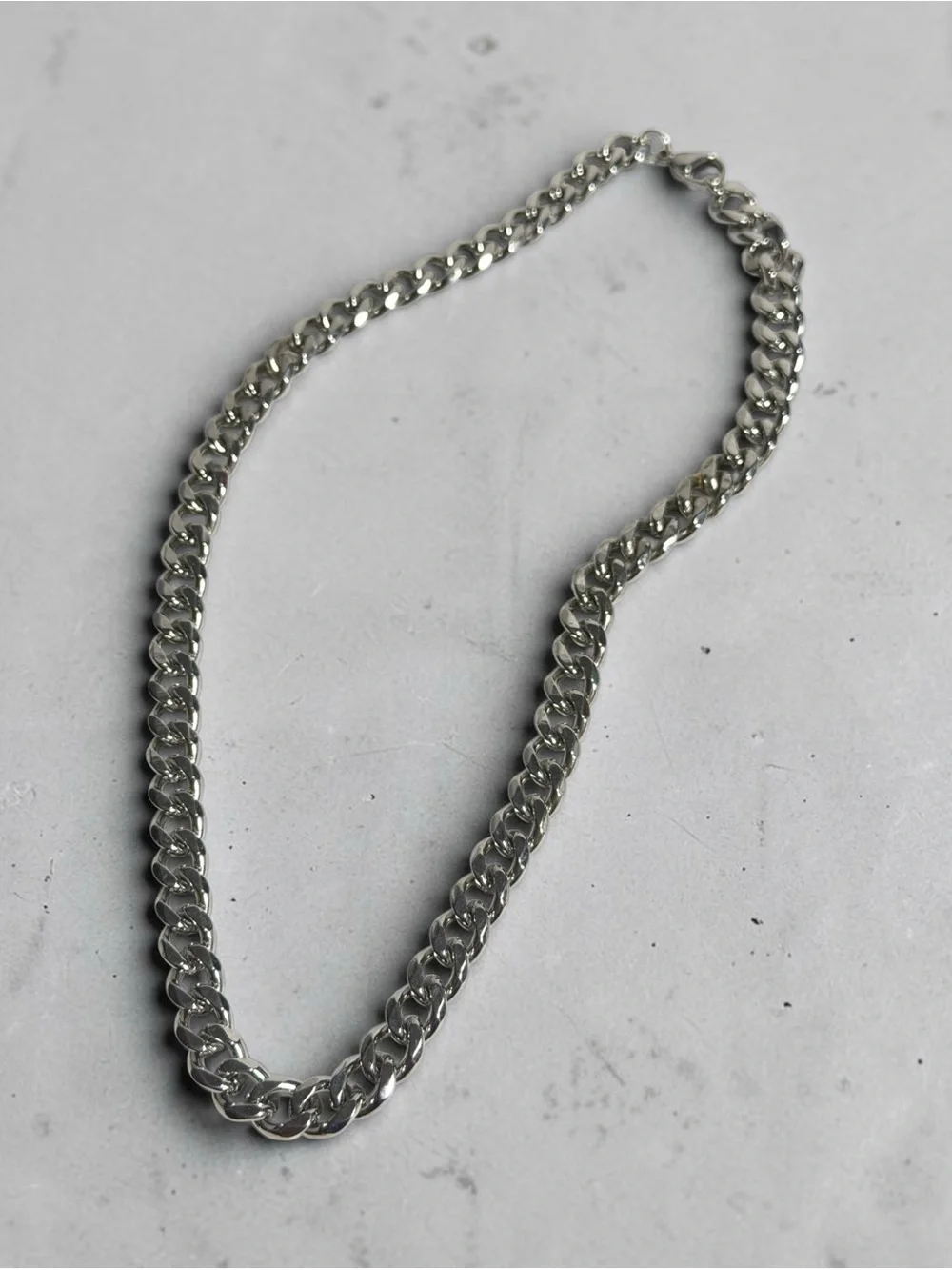 Mens Heavy Curb Chain Necklace Silver Tone 18 Inch Unisex